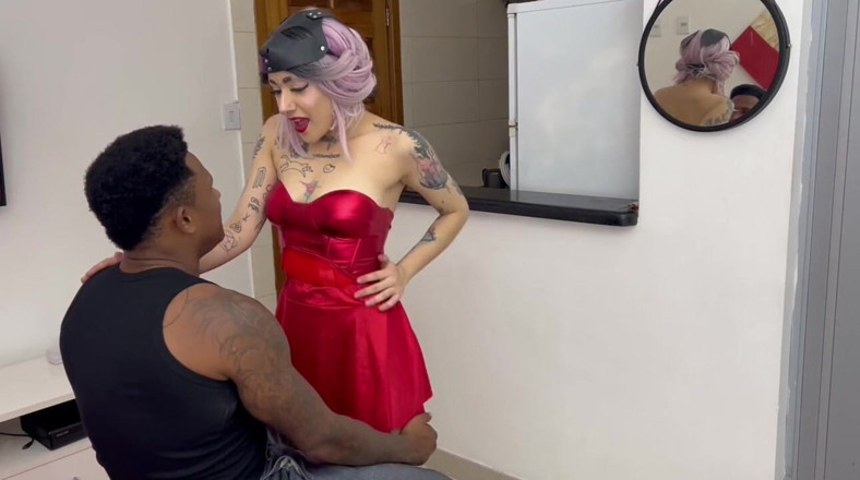 Mariamorangoh: Meu Primeiro Fisting Negao Enfiou a Mao No Meu Cu