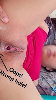 Můj idiot přítel si vzal špatnou díru a rozbil mi zadek
