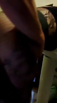Madrasta quer chupar e foder anal com enteado