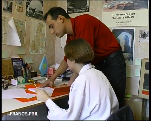 French Family Secrets: 그녀의 수학 교사에 의해 날려 지고있는 학사