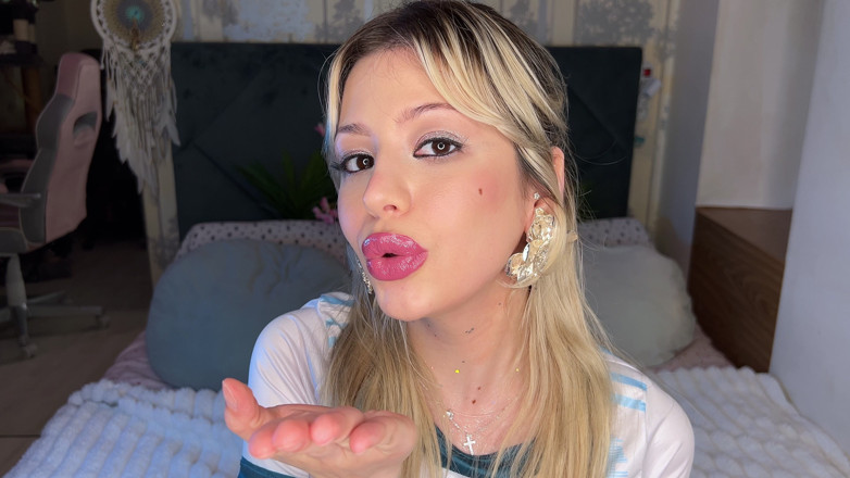 Stellafatale: Sensual Lips Tease &amp; Gloss to Lipstick Transformation - zblízka Lip Fetish