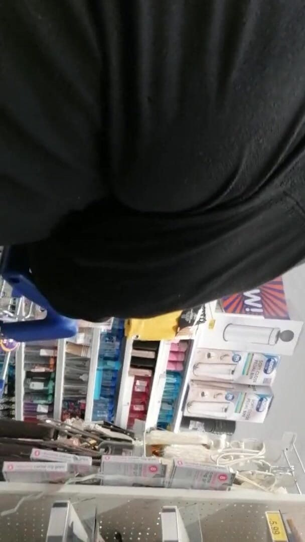 SSBBWLadyBrads: I know you like to see me walk