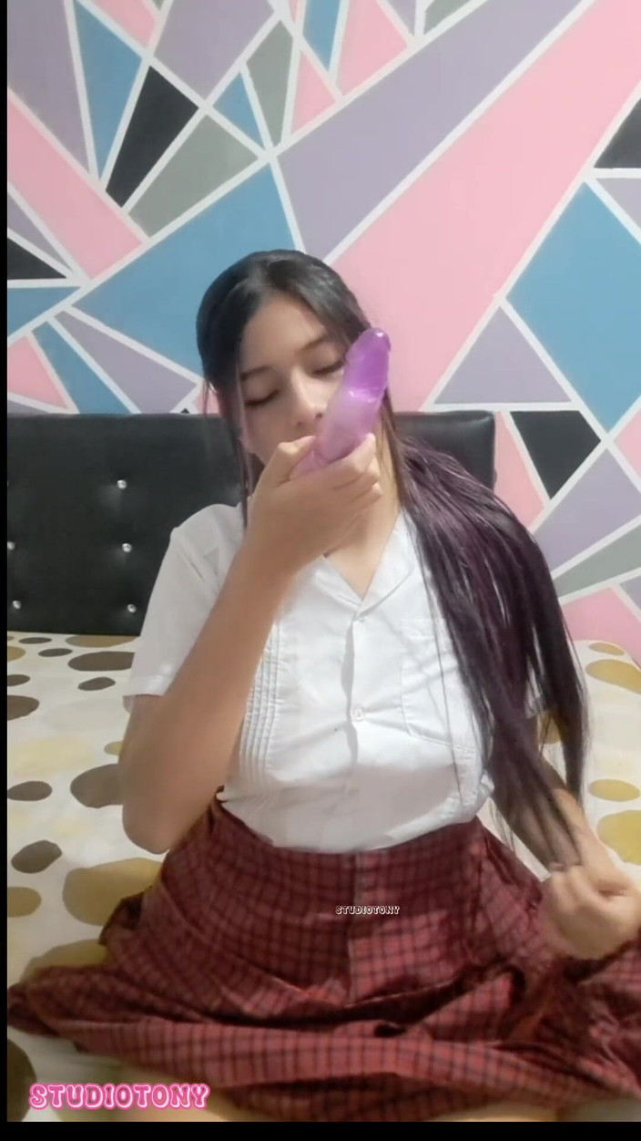 Yuli and tony: Video call putri sutradaraku bagian 1