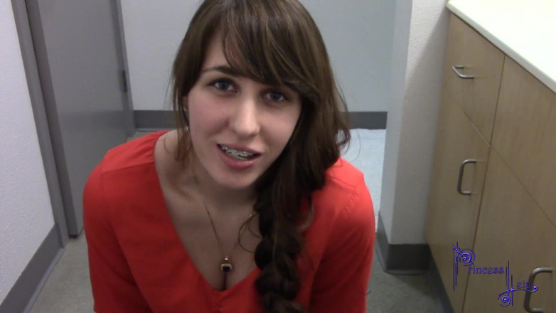 Princess Leia: Virgin Stepdaughter Fertilized