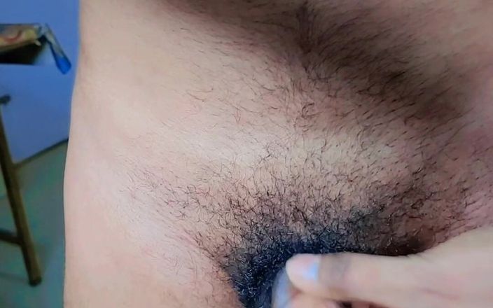 Sissy Slut Simran: Hårig söt sissy femboy urinering sammanställning
