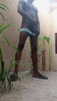 Wanking Myself up in the Back Yard