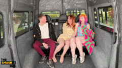 Lily kink: Smash Bus: Поднимаю Незнакомцев