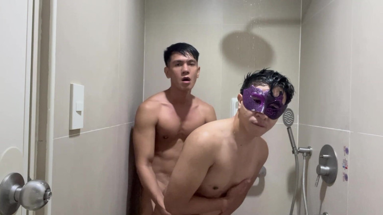 Jak Malik: Jak Malik Unleashes Wild Bareback Chaos