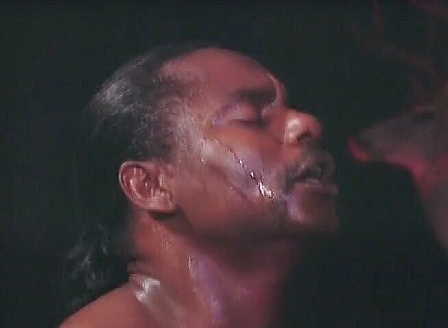 Black Jass: Ragazza martellante di culo con grandi tette