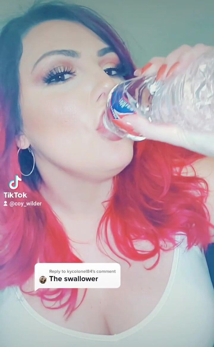 CoyWilder: Řekli mi, že "polykač" je jméno komiksu, v čem bych byl co myslíš?