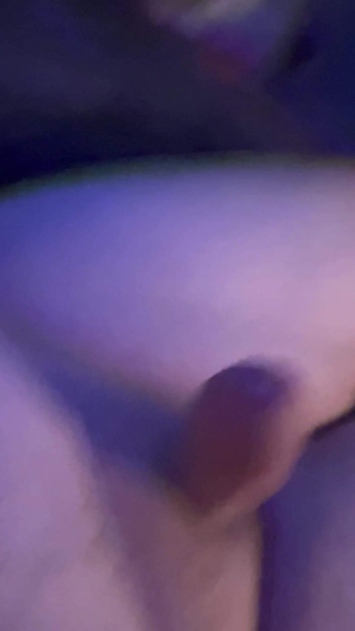 Rufferellie: Mi masturbo il cazzo fino a quando non vengo