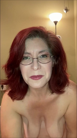 Elianna: Macecha je tak šťastná, že tě uvidíme - vlastní video