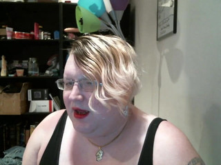 Roxxie rae page: Wyvernsvault, déballage