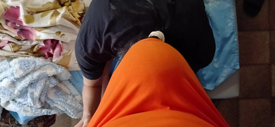Lesbian-illusion: Liżę cipkę mojej mamuśki przyrodniej siostry, żeby nie mówiła moim rodzicom, że...