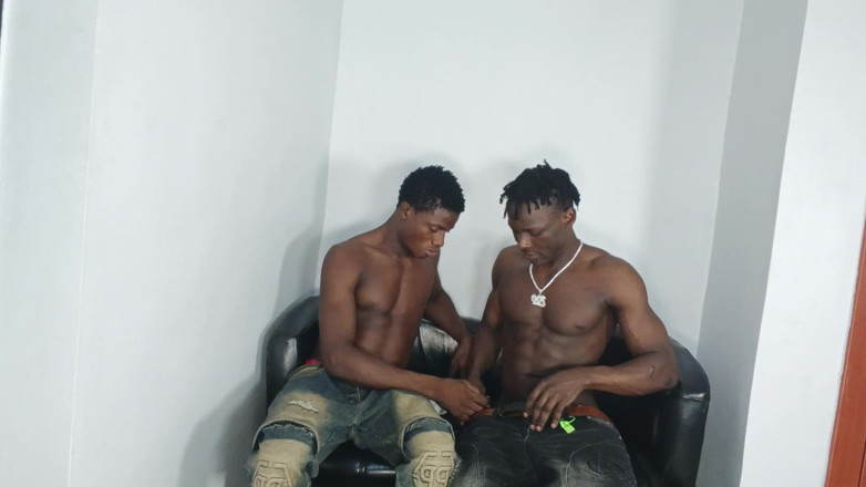 Pa_blo: Two Gay Thugs