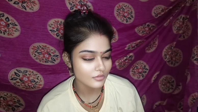 RAKP355: デジ・ソフトコアの胸を見せる