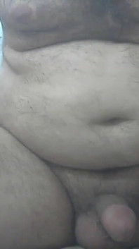 Muskulöser türkischer papi kam von der arbeit nach hause und versucht zu kommen