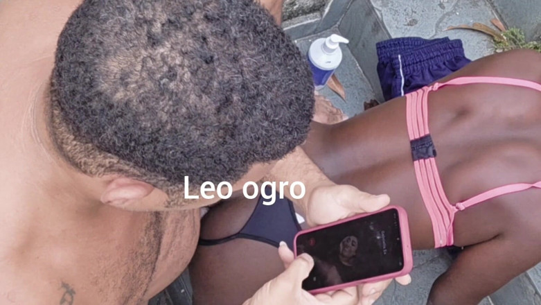 LeoOgro: Mulatte ne m’a pas laissé entrer dans la maison et...