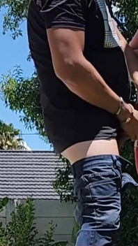 Outdoor Quickie Got Caught by a Neighbour Looking Over the Wall