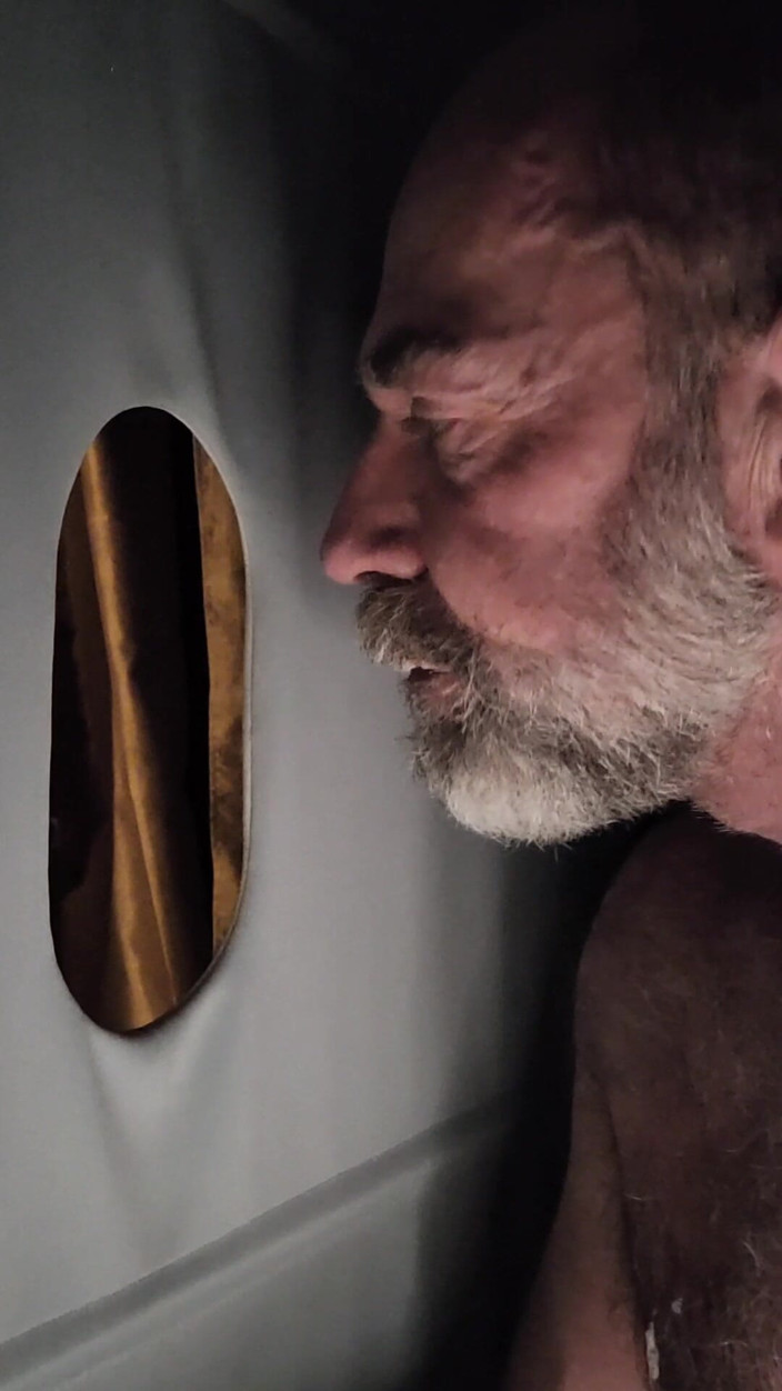 JackvanDean: Bearded at the Gloryhole