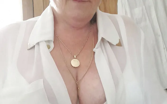 Uk Joolz: Cum watch me do my hair