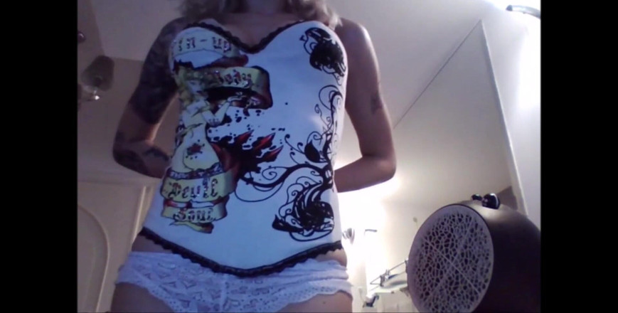 savannahamatoriale: Hot Sexy Blonde Naked, Show Ya Her Beautiful Body