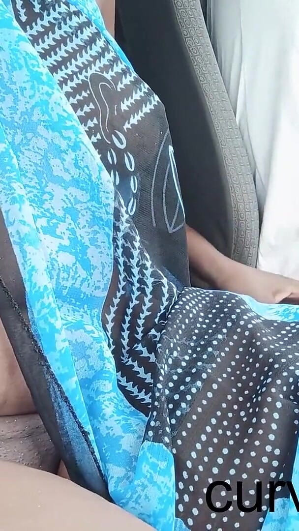 Extreme Flashing at the Beach. Made My Uber Driver Play with My Clit Till I Squirt (Curveecurvd254)
