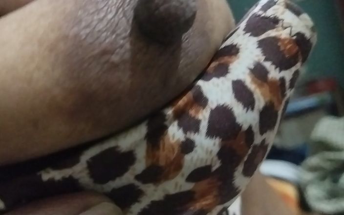 Anar Kali: Indyjski Desi Bhabhi rucha swojego przyjaciela