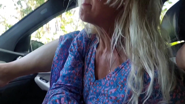 Selena701: Bela Esposa Loira Madura Gosta De Sexo Vestida