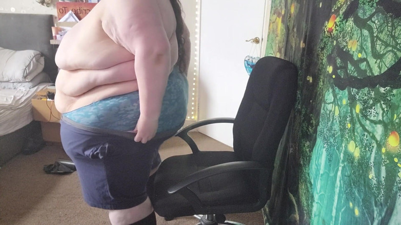 SSBBWLadyBrads: 샤워 후 빨고 따먹히는 육덕 거유녀 1부