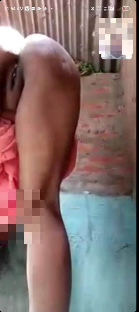 AkashKumar: Desi Video Call Me Gand Dikh Gaw Ki Bhabhi