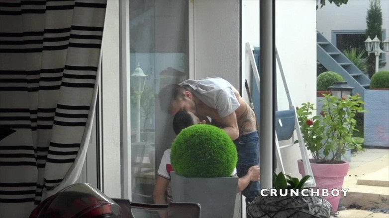 FRENCH HOLES CREAMPIED: Meliodass відтрахана без презерватива романтіком