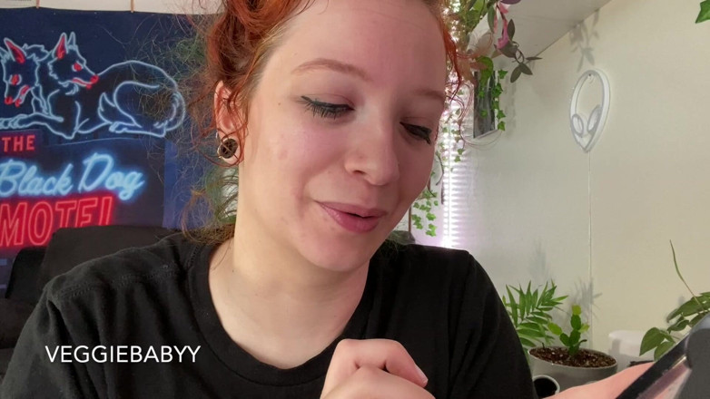Veggiebabyy: Tired Girl Yawns While Getting Ready