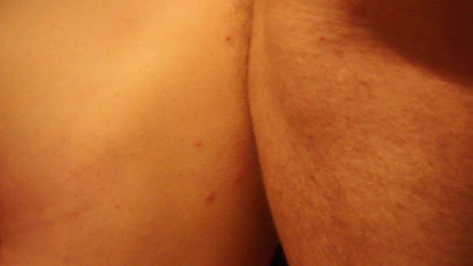 Julie Cunningham: Holá kunda ošukaná holým ptákem Julie Cunningham