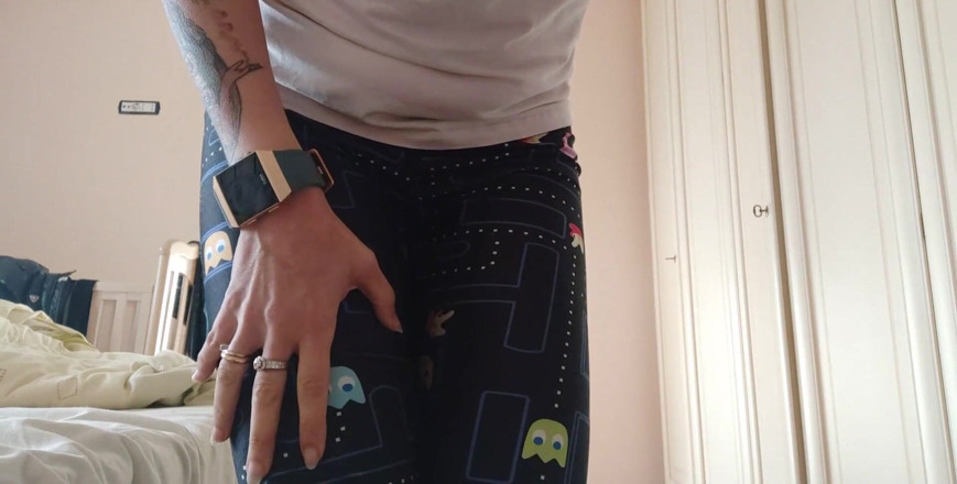 savannahamatoriale: Quarantine2010 for Covid19: Home Fitness Sexy Sweatin Exercises