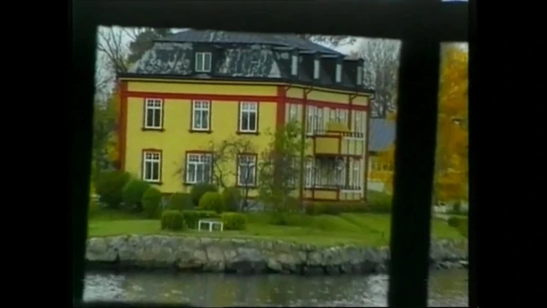 MCG EMPIRE TV - our best full movie: Women Love to Kiss