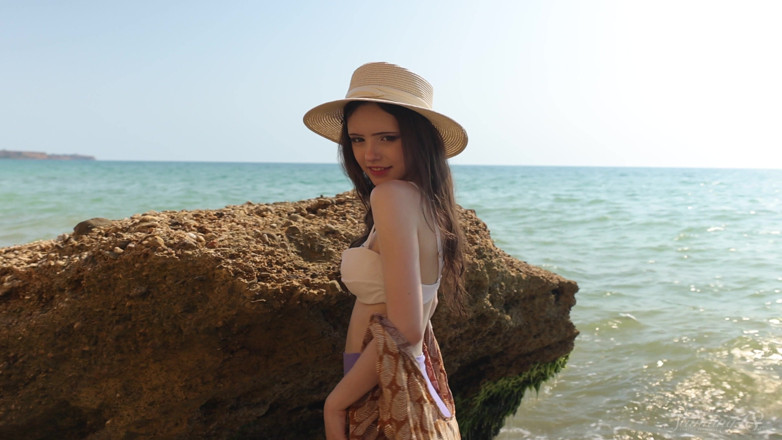 Stunning18: On the Seashore