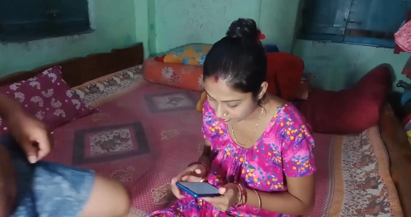 Anjali980: Casal bengali com tesão quente romance