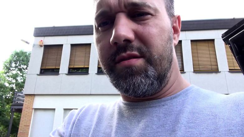 Amateur Pornos XXX: Lilly fox didobel penetrasi di mobil saat lagi seks threesome