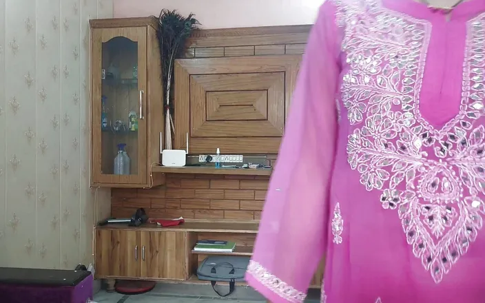 Saarabhabhi6: Indian Father-in-law Fucked His Daughter-in-law Very Hard