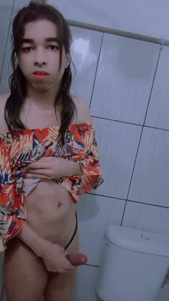 Srta. Carla: Without Piercing, New Dress and This Face of Someone Who...