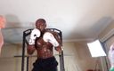 Hallelujah Johnson: Boxerské cvičení Pomocí plyometrického tréninku vyvíjí efektivní řízení a výrobu pracovníků...