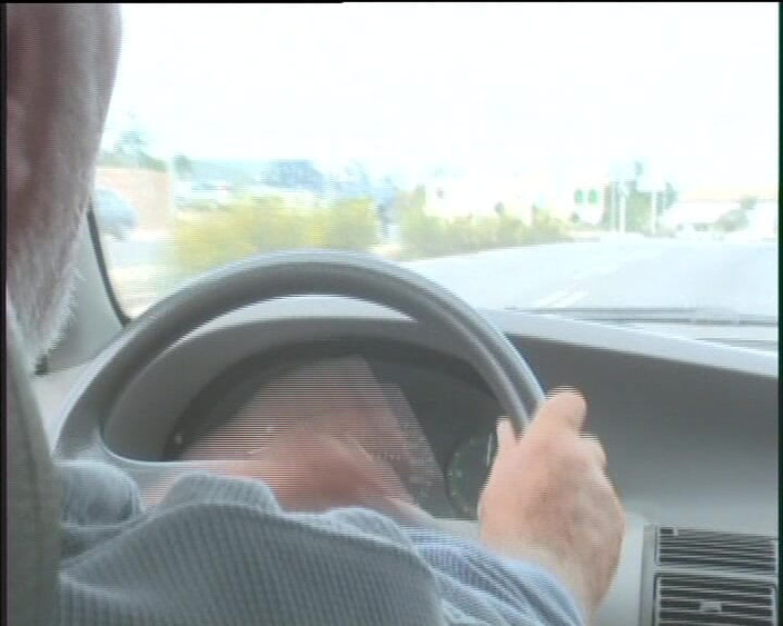 Under German Roofs: Con điếm người Đức thích đút con cu cứng trong âm hộ # 4