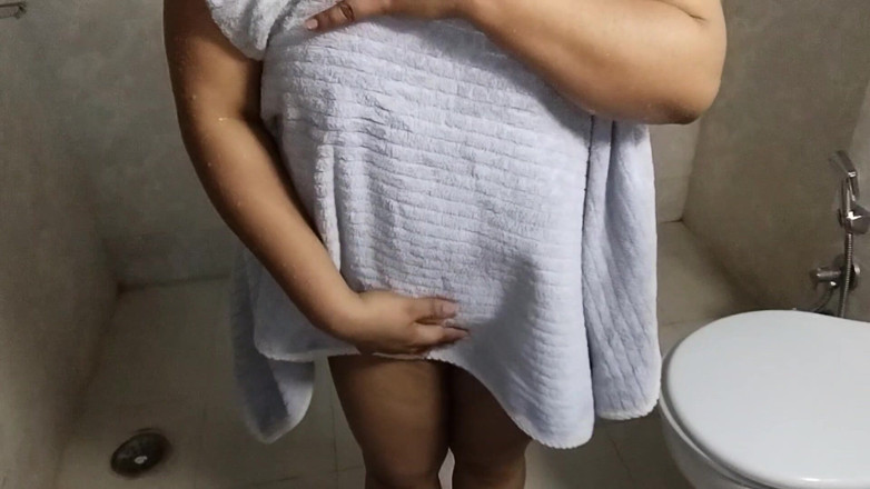 Indian_Badgirl: Bahan Ko Bhai Ne Apna Land Chusaya
