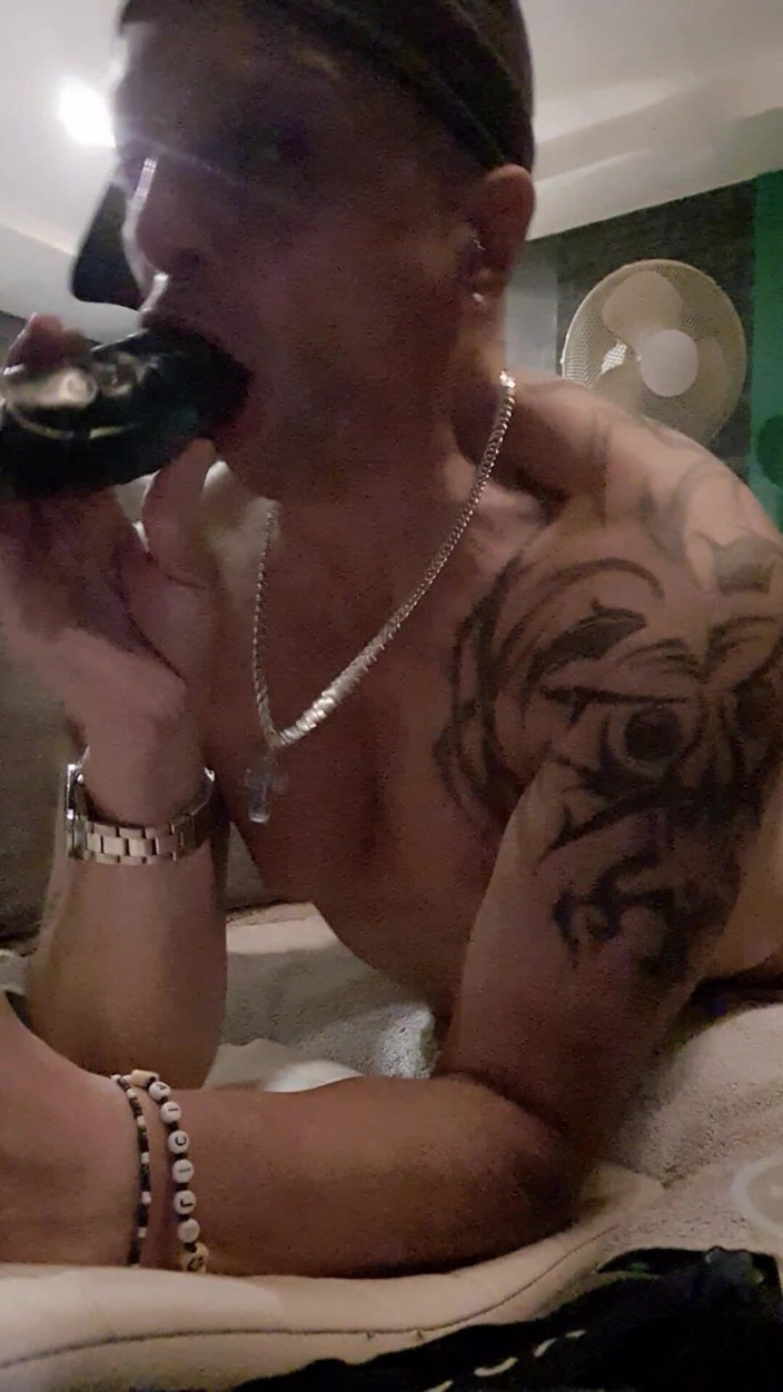 Give me hard: Hard Fuck