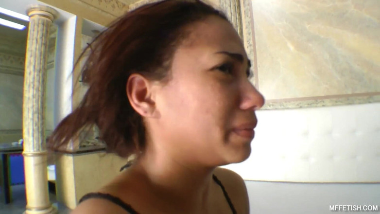 Sapphic Latinas: Brinquedo vivo para Nanda impiedosa