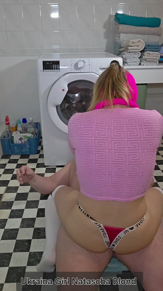 Lordkryos999: Natascha blonde wasmachine