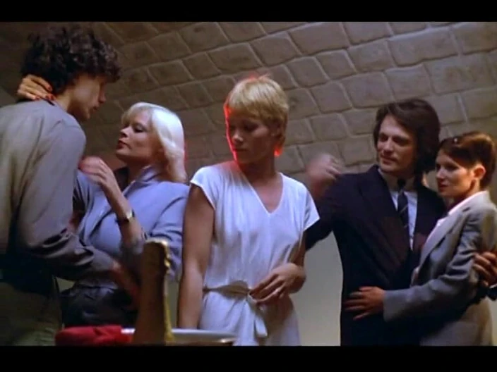 Java Consulting: A Vintage French Orgy