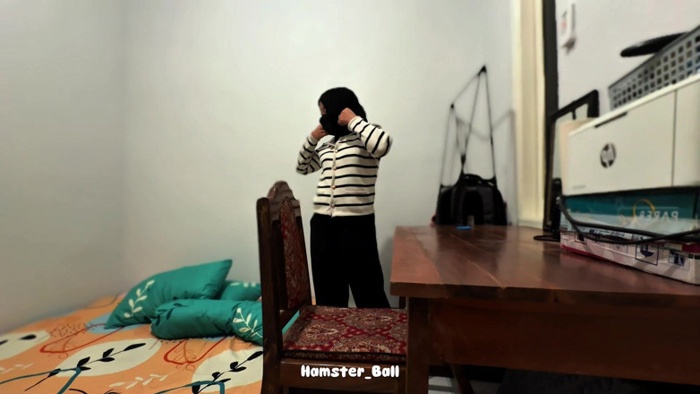 Hamster_Ball: (cam Recording) Cheating and Fucking a Muslim, Desi, and Malay...