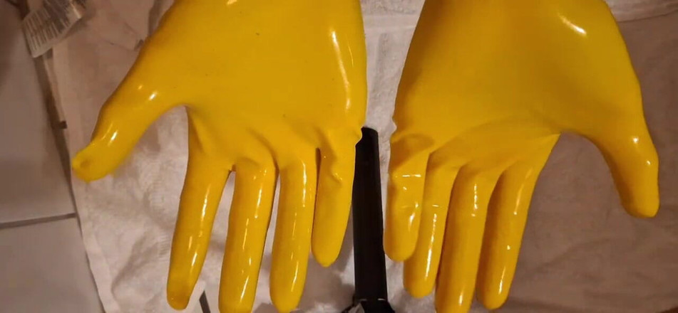 Dreamofevolution: Latexové rukavice